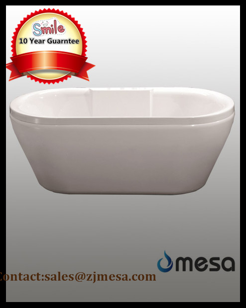 (3) MEC-3061-- Freestanding Polish Chrome Acrylic Oval Bathtub for One Person Bathing.jpg